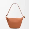 Mini Hammock hobo i klassiskt kalvskinn Tan Mini Hammock hobo i klassiskt kalvskinn Tan