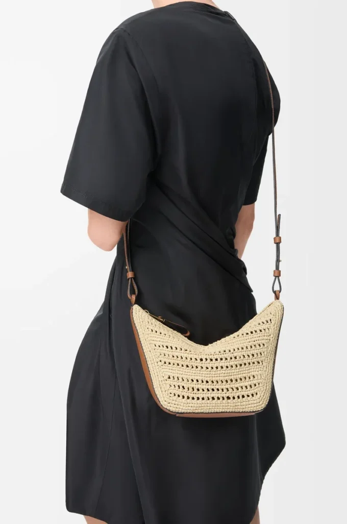 Mini Hammock Hobo i raffia och kalvskinn Tan/Natur Mini Hammock Hobo i raffia och kalvskinn Tan/Natur