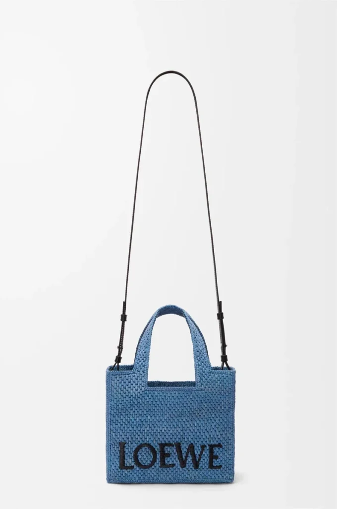 Mini LOEWE Font-väska i raffia Ljusblå Mini LOEWE Font-väska i raffia Ljusblå