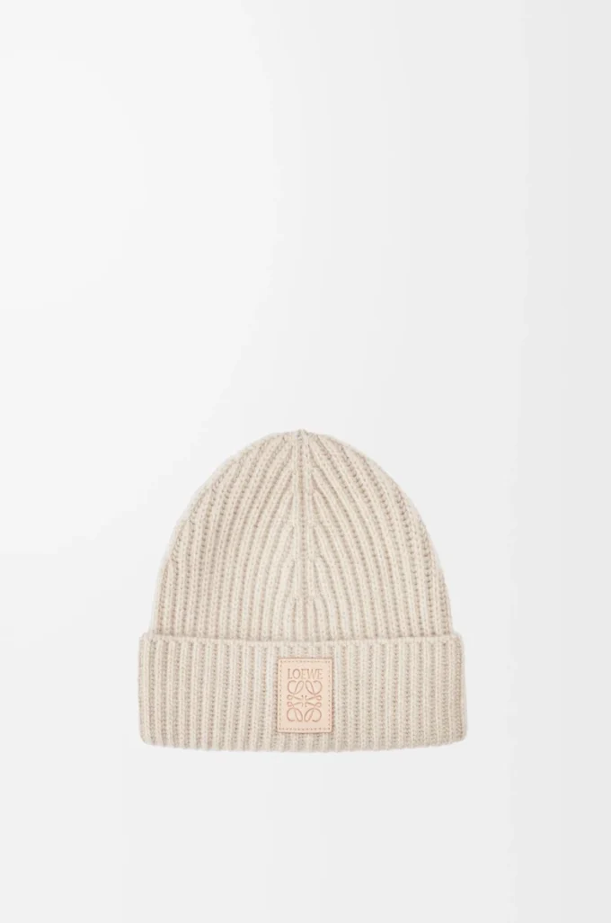 Mössa i kashmir, ljusbeige Mössa i kashmir, ljusbeige