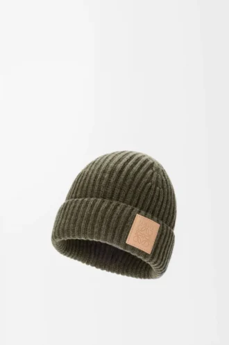 Mössa i kashmir, mörk khaki