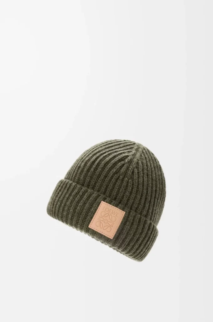 Mössa i kashmir, mörk khaki