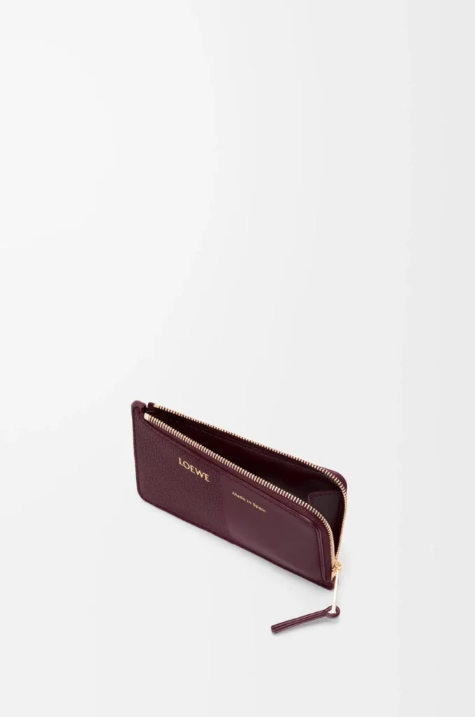 Myntkortfodral i slätt och kornigt kalvskinn Dark Burgundy Myntkortfodral i slätt och kornigt kalvskinn Dark Burgundy