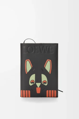 Notebook i kalvskinn med futuristisk kattmotiv Svart/Flerfärgad