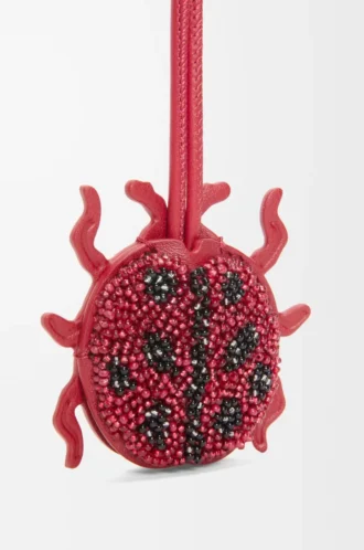Nyckelring med nyckelring i pärlbroderat läder Ruby Red