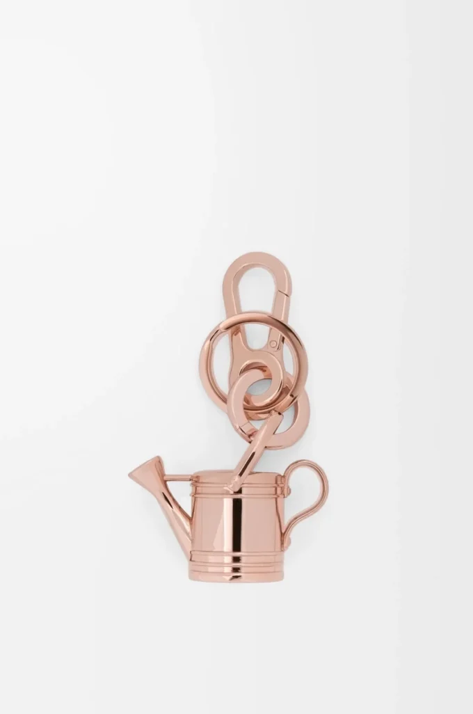 Nyckelring med vattenkanna i rosa guld