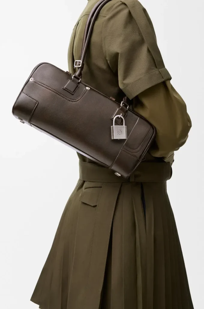 Panta Amazona 31 kort väska i glänsande kalvskinn Vintage Brown Panta Amazona 31 kort väska i glänsande kalvskinn Vintage Brown