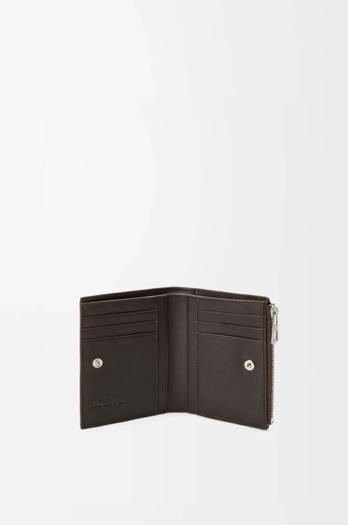 Panta smal kompakt plånbok i glänsande kalvskinn Vintage Brown