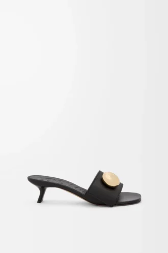 Pebble-sandaler i mjukt kalvskinn, svarta