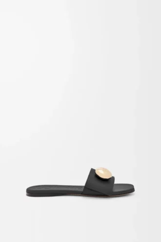 Pebble-sandaler i mjukt kalvskinn, svarta