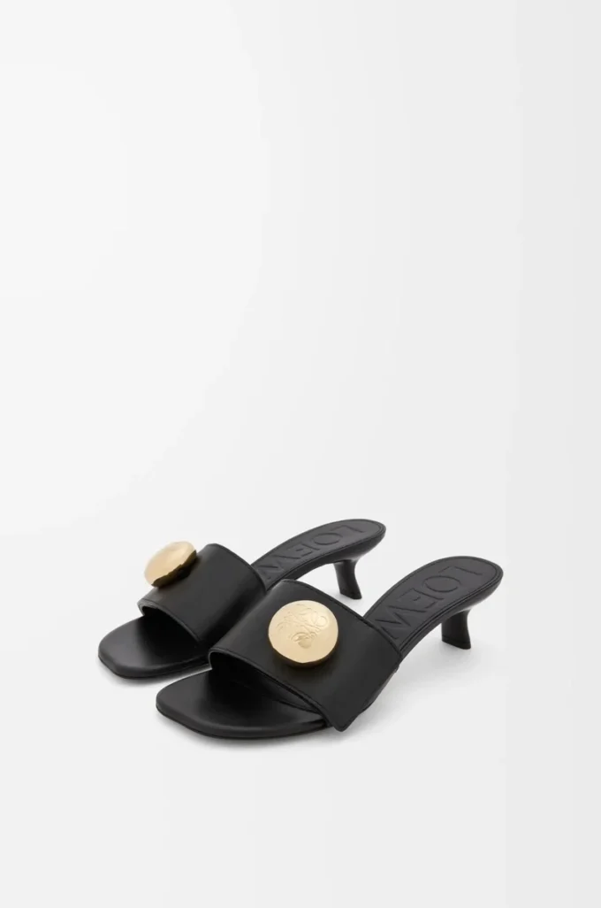 Pebble-sandaler i mjukt kalvskinn, svarta Pebble-sandaler i mjukt kalvskinn, svarta