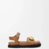 Pebble-sandaler med mjukt kalvskinn i färgen Oak Pebble-sandaler med mjukt kalvskinn i färgen Oak