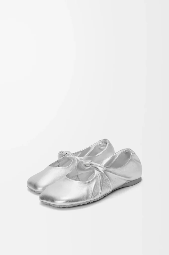 Pebble Soft ballerina i laminerat nappa-lammskinn Silver