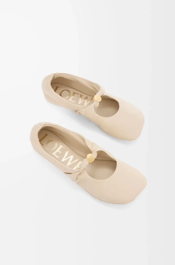 Pebble Soft ballerina i nappa lammskinn Dough
