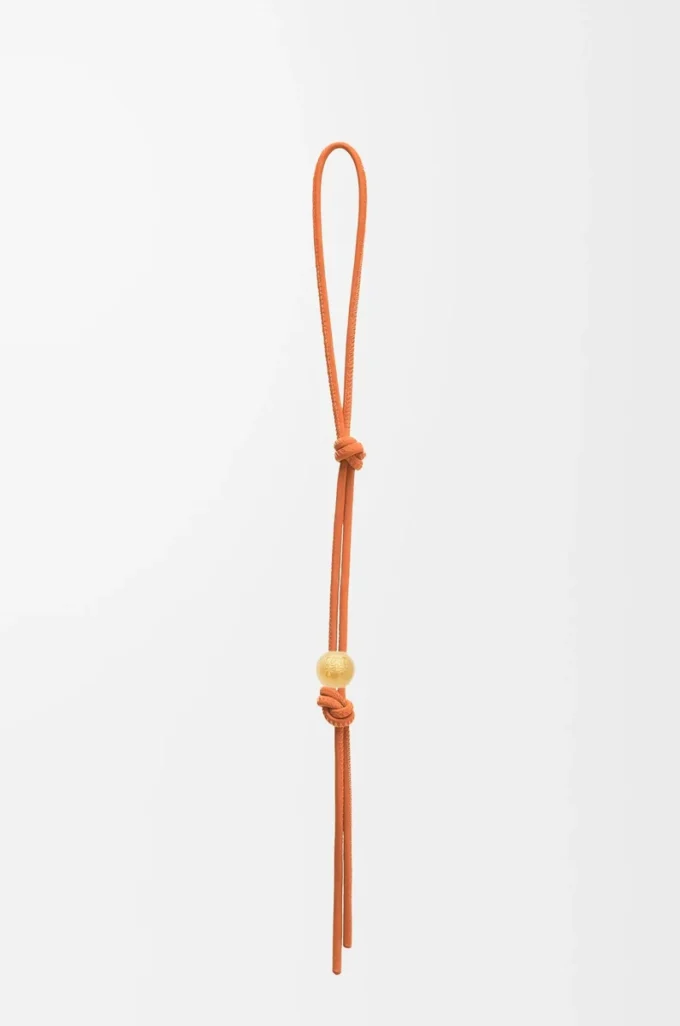 Personlig rem i klassiskt kalvskinn Maple Orange Personlig rem i klassiskt kalvskinn Maple Orange