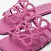 Petal Anagram-sandaler i mjukt kalvskinn, fuchsia Petal Anagram-sandaler i mjukt kalvskinn, fuchsia
