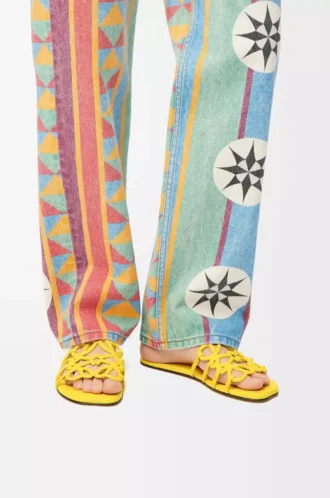 Petal Anagram-sandaler i mjukt kalvskinn, gula Petal Anagram-sandaler i mjukt kalvskinn, gula