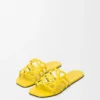 Petal Anagram-sandaler i mjukt kalvskinn, gula Petal Anagram-sandaler i mjukt kalvskinn, gula