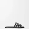 Petal Anagram-sandaler i mjukt kalvskinn, svarta Petal Anagram-sandaler i mjukt kalvskinn, svarta