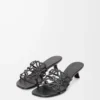 Petal Anagram-sandaler i mjukt kalvskinn, svarta Petal Anagram-sandaler i mjukt kalvskinn, svarta
