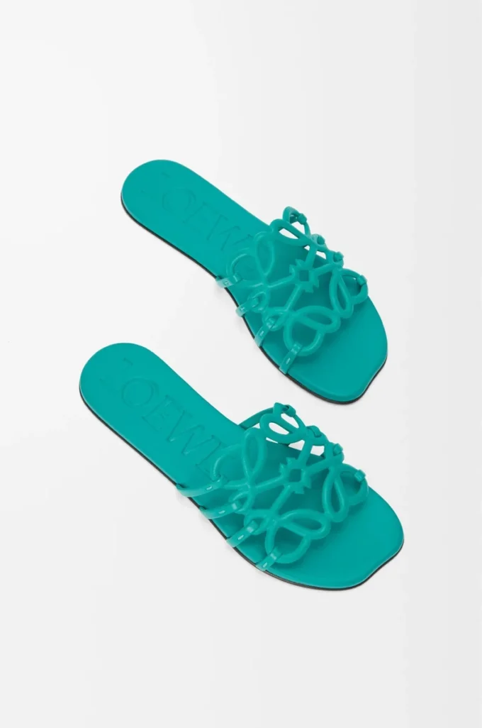 Petal Anagram-sandaler i mjukt kalvskinn Turkos Petal Anagram-sandaler i mjukt kalvskinn Turkos
