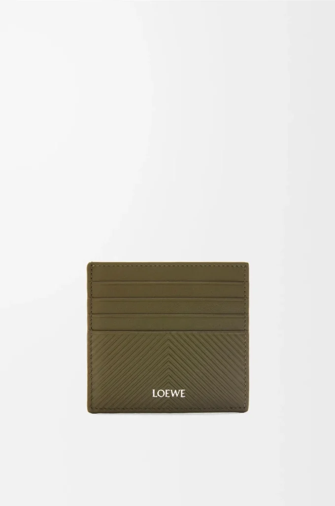 Öppen korthållare i texturerat klassiskt kalvskinn Dark Khaki Öppen korthållare i texturerat klassiskt kalvskinn Dark Khaki