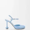 Pumps med ankelrem i rhinestone-dekorerat mocka Baby Blue Pumps med ankelrem i rhinestone-dekorerat mocka Baby Blue