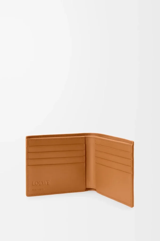 Puzzle bifold plånbok i mjukt kornat kalvskinn Ljus Canyonbrun
