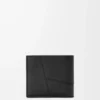 Puzzle bifold plånbok i mjukt kornat kalvskinn Svart