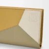 Puzzle kompakt plånbok i klassiskt kalvskinn Ginger/Sea Salt Puzzle kompakt plånbok i klassiskt kalvskinn Ginger/Sea Salt