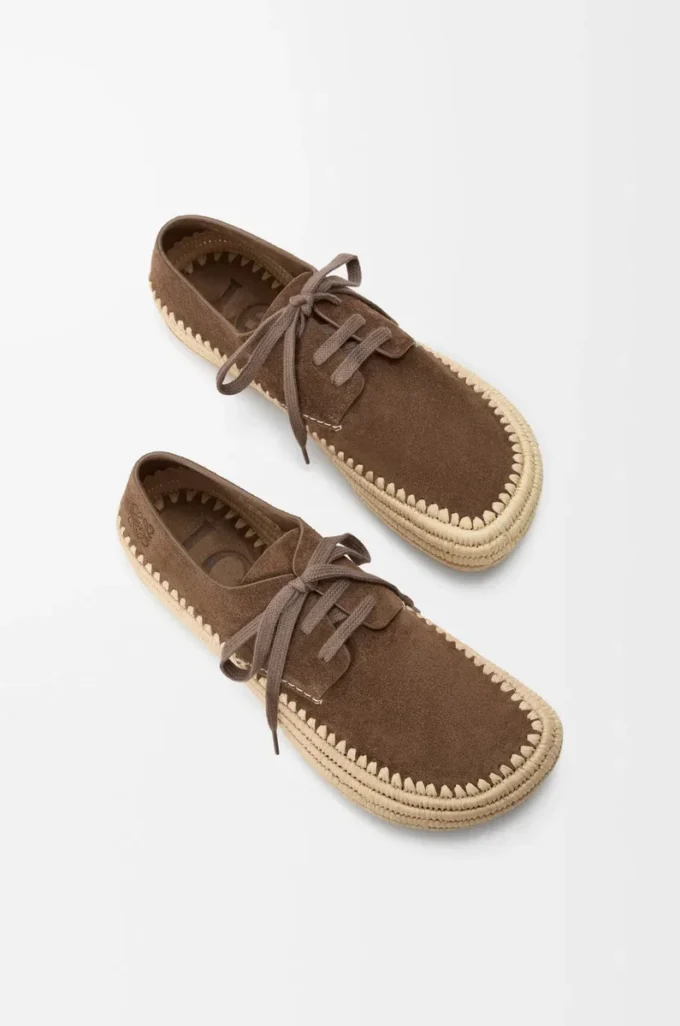 Rio snörskor i mocka och raffia Taupe Rio snörskor i mocka och raffia Taupe