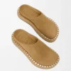 Rivet-mule i kalvskinnsmocka Medium Tabacco Rivet-mule i kalvskinnsmocka Medium Tabacco