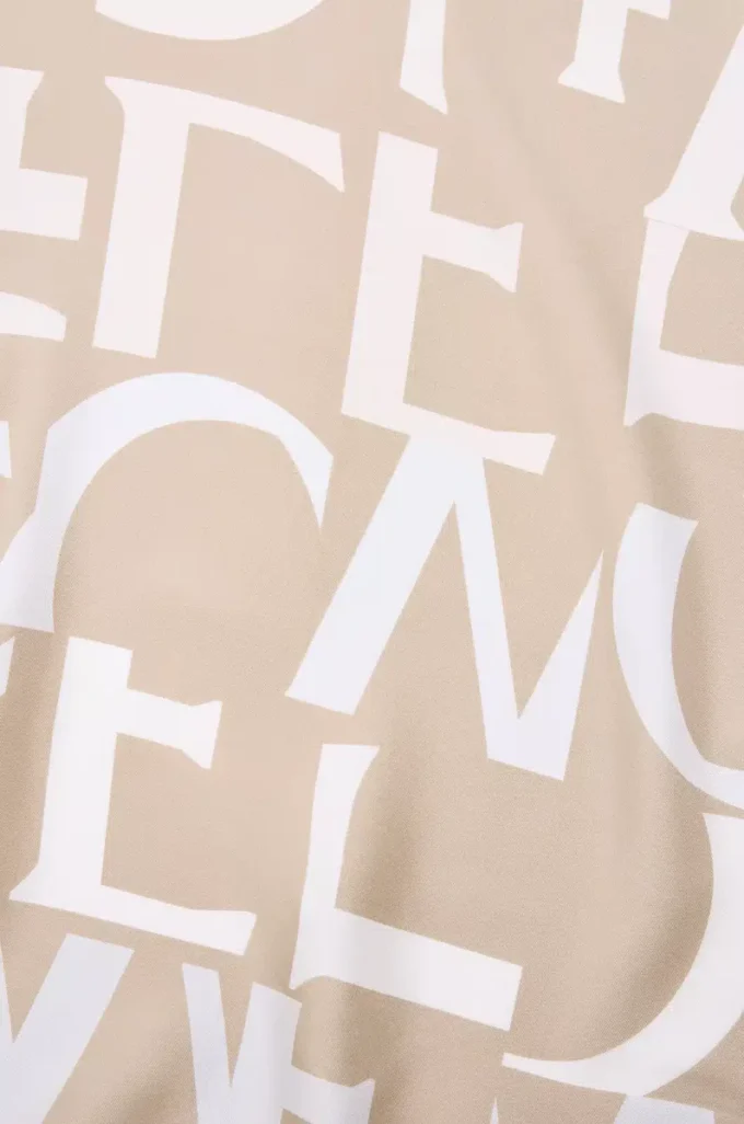 Scarf i silke Ljusbeige/beige