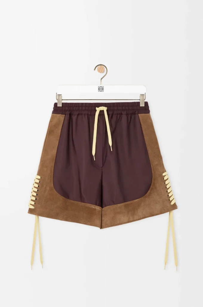 Shorts i tekniskt tyg Bruna Shorts i tekniskt tyg Bruna
