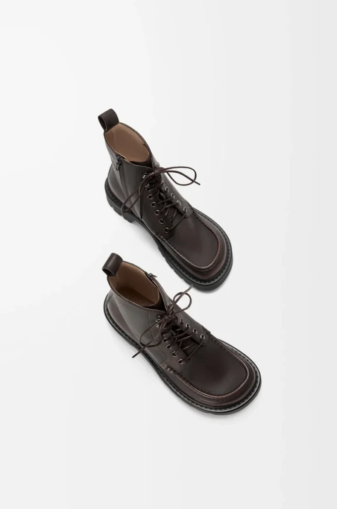 Sierra combat-ankelboots i borstat kalvskinn, mörkbruna Sierra combat-ankelboots i borstat kalvskinn, mörkbruna
