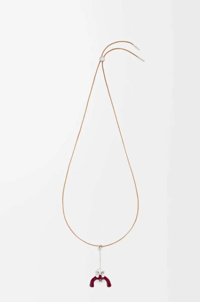 Sittande akrobat-hänge i sterlingsilver och kristaller Silver/Bourgogne