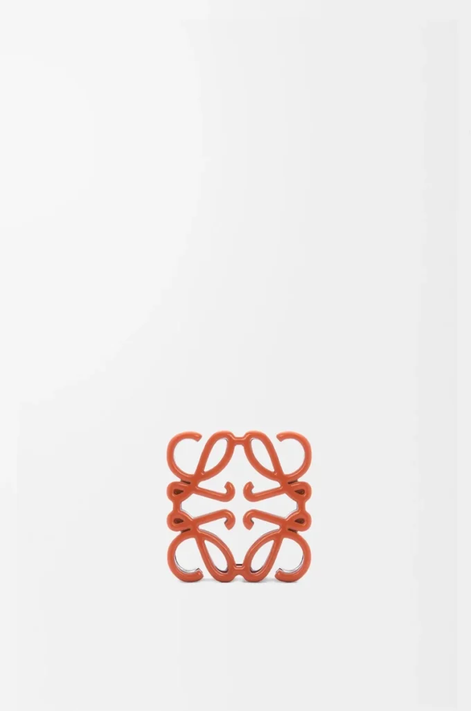 Små Anagram-tärningar i lönn orange Små Anagram-tärningar i lönn orange