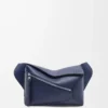 Small Puzzle Edge bumbag i klassiskt kalvskinn Abyss Blue