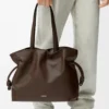 Stor Flamenco-clutch i nappa kalvskinn Chocolate Stor Flamenco-clutch i nappa kalvskinn Chocolate