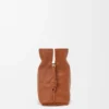 Stor Flamenco-clutch i nappa kalvskinn Ekorre Stor Flamenco-clutch i nappa kalvskinn Ekorre