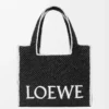 Stor LOEWE Font-väska i raffia Svart Stor LOEWE Font-väska i raffia Svart