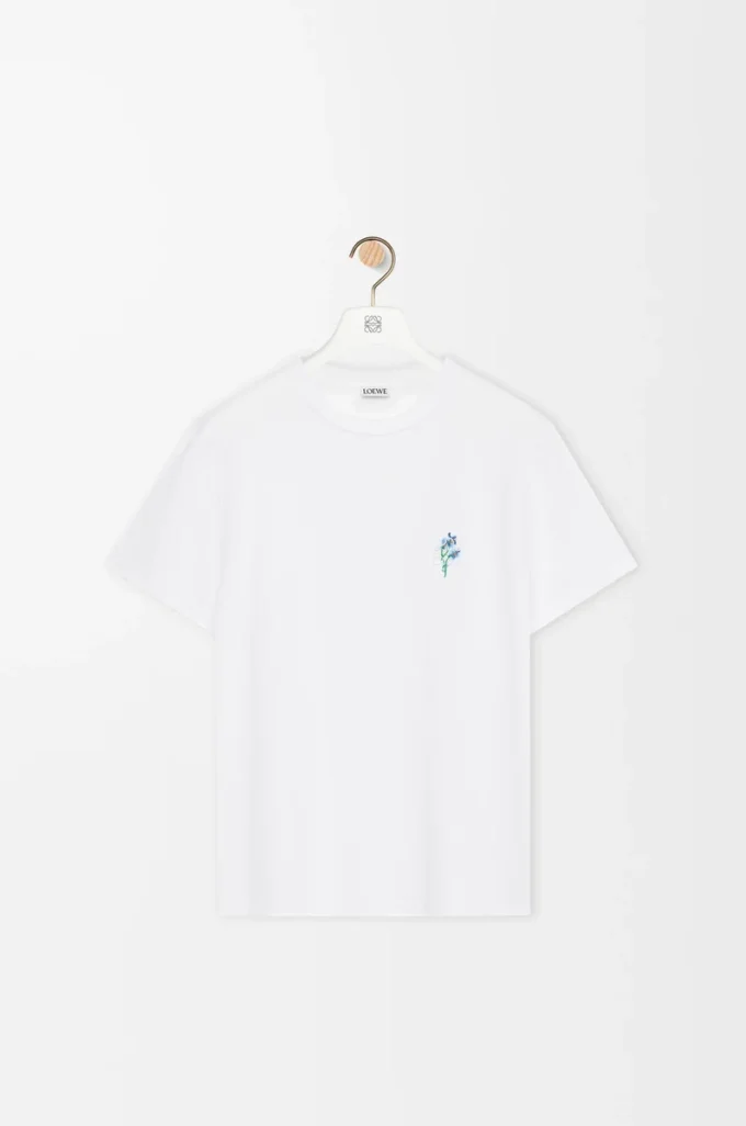 T-shirt i bomull med avslappnad passform Vit T-shirt i bomull med avslappnad passform Vit