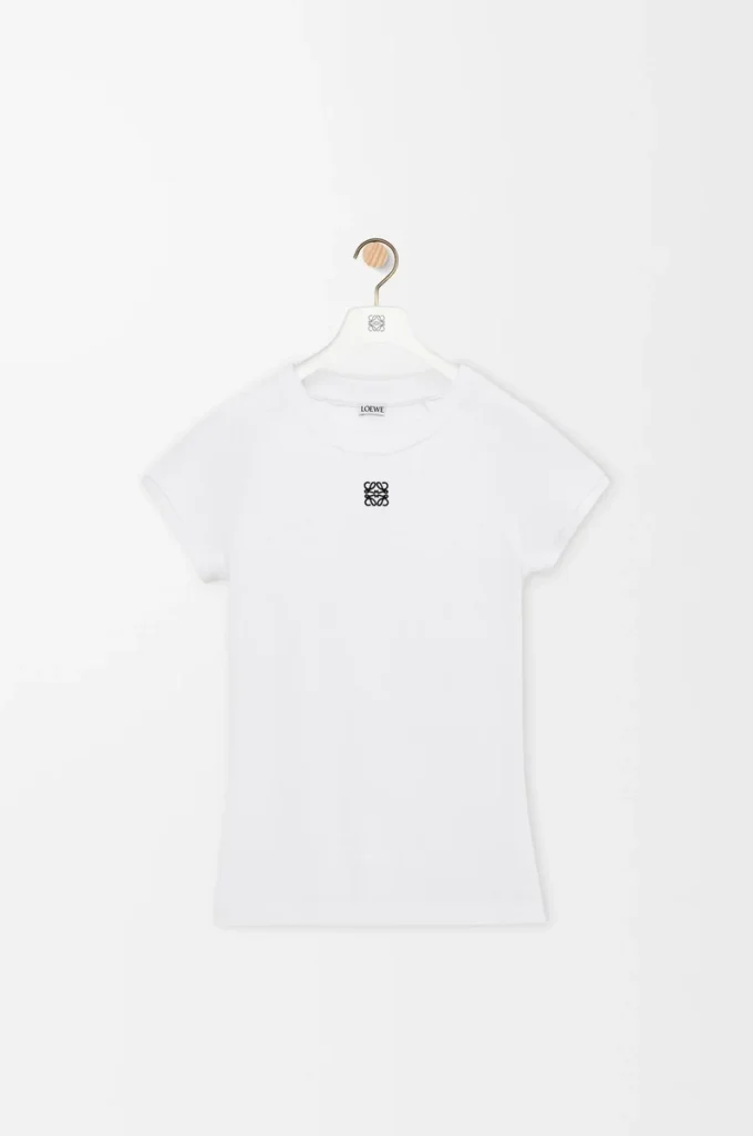 T-shirt i bomullsblandning med smal passform Vit T-shirt i bomullsblandning med smal passform Vit
