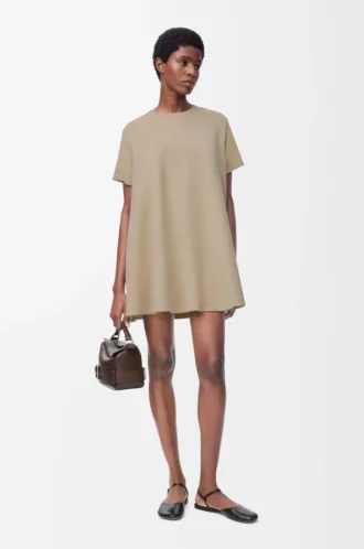Trapesklänning i bomullsblandning Beige