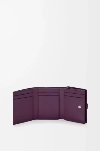 Trefaldig plånbok i mjukt kornat kalvskinn Dirty Mauve/Squirrel