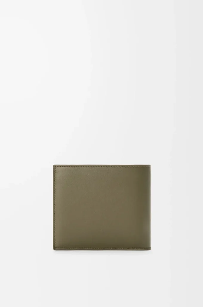 Tvåfaldig myntplånbok i satin kalvskinn Khaki Green Tvåfaldig myntplånbok i satin kalvskinn Khaki Green