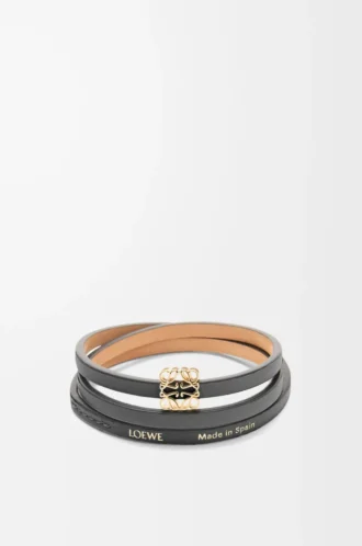 Twist armring i kalvskinn Black Twist armring i kalvskinn Black