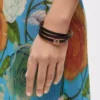 Twist armring i kalvskinn Black Twist armring i kalvskinn Black