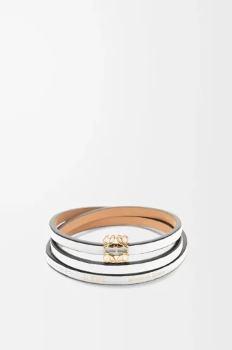 Twist armring i kalvskinn Soft White Twist armring i kalvskinn Soft White