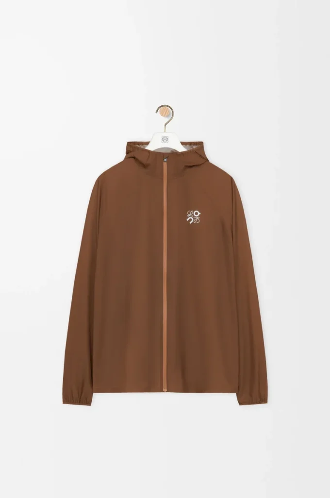 Ultra jacka i tekniskt skal Toffee Ultra jacka i tekniskt skal Toffee